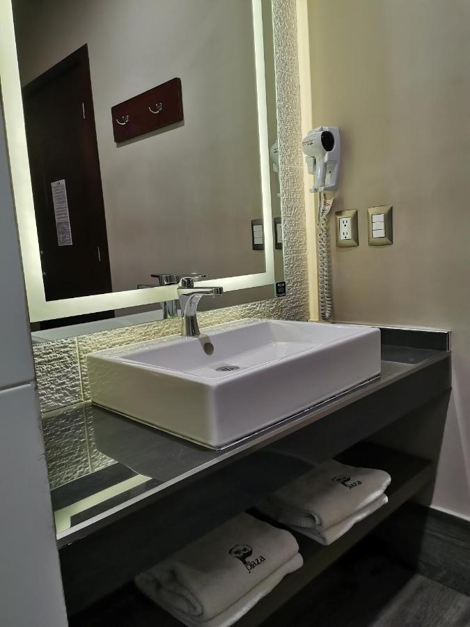 Hotel Plaza Arteaga Monterrey Kültér fotó